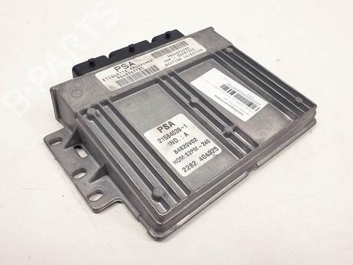 Used Engine control unit (ECU) Engine control unit (ECU) CITROËN C5 I (DC_) 1.8 16V (DC6FZB, DC6FZE) (115 hp) 13902726 13902726