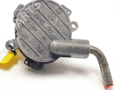 Used Vacuum pump Vacuum pump MERCEDES-BENZ M-CLASS (W163) ML 270 CDI (163.113) (163 hp) 18546962 18546962