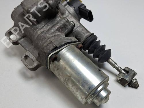 Used Clutch slave cylinder Clutch slave cylinder 39118628 39118628