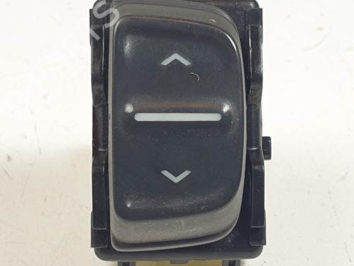 left-front-window-switch-dacia-sandero-ii-2012-28448137 main image