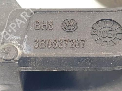 Front left exterior door handle SEAT LEON (1M1) 1.6 16 V | BP17330293C128 