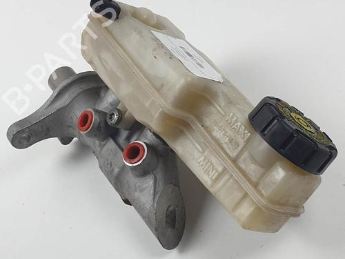 brake-master-cylinder-renault-megane-iii-hatchback-bz01_-b3_-2008-24915835 main image