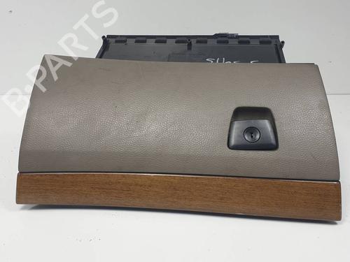 Vano posta oggetti Vano posta oggetti VOLVO XC90 I (275) D5 AWD (163 hp) 34517826 34517826
