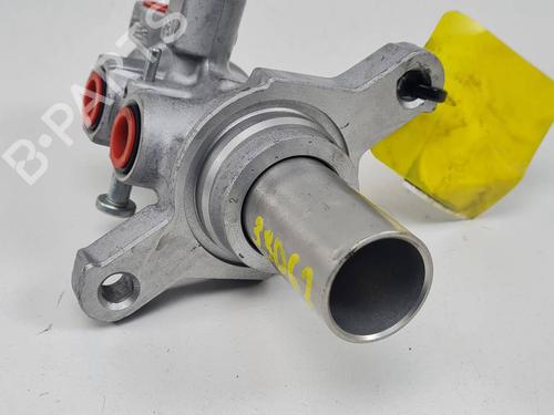 brake-master-cylinder-land-rover-discovery-sport-l550-2014-34516509 main image