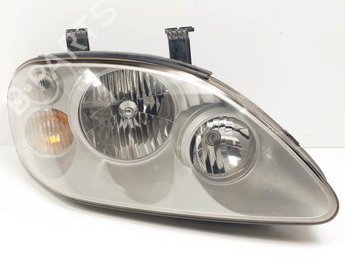 Used Right headlight Right headlight SSANGYONG RODIUS I 2.7 Xdi (163 hp) 29245129 29245129