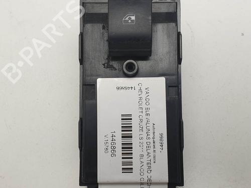 Used Right front window switch Right front window switch CHEVROLET CRUZE (J300) 1.6 (124 hp) 26203678 26203678
