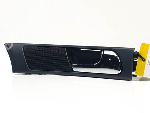 Used Front right interior door handle AUDI ALLROAD C5 (4BH) 2.5 TDI quattro (180 hp) 24817330