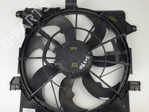 Used Radiator fan HYUNDAI i40 I (VF) 1.6 CRDi (116 hp) 28066113