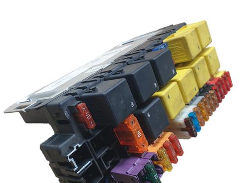 Used Fuse box Fuse box 38231448 38231448