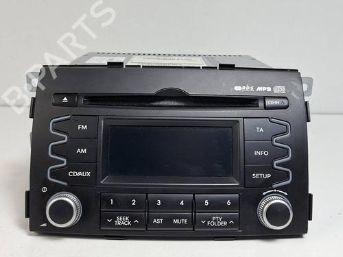 Used Radio Radio KIA SORENTO II (XM) 2.2 CRDi (197 hp) 40176923 40176923