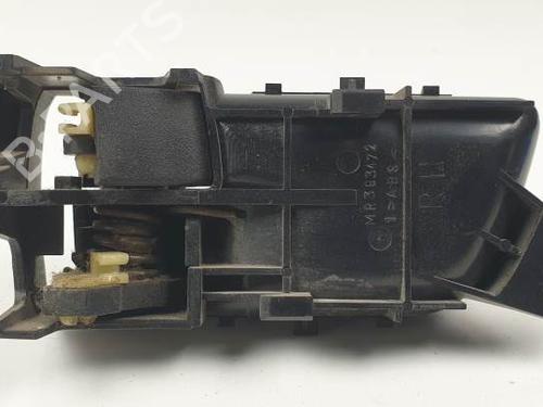 Front right interior door handle MITSUBISHI PAJERO PININ I (H6_W, H7_W) 2.0 GDI (H67W, H77W) | BP29246364I14 
