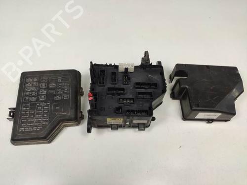 Fuse box HYUNDAI SANTA FÉ I (SM) 2.0 CRDi 4x4 | BP9817241E1 