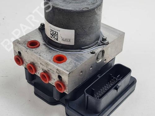 Used ABS pump ABS pump MERCEDES-BENZ SPRINTER 3,5-t Van (B907, B910) 311 CDI (910.631, 910.633) (114 hp) 31656764 31656764
