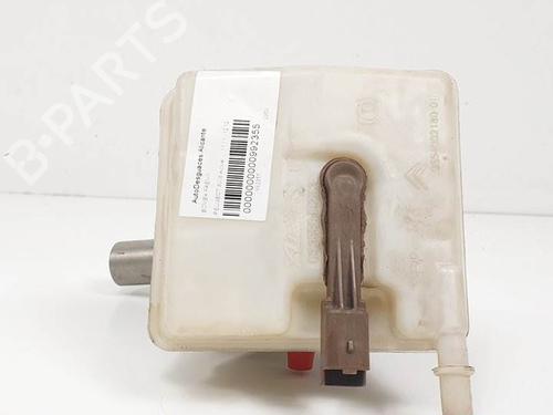Brake master cylinder PEUGEOT 3008 I MPV (0U_) 1.6 HDi | BP15826795M77 