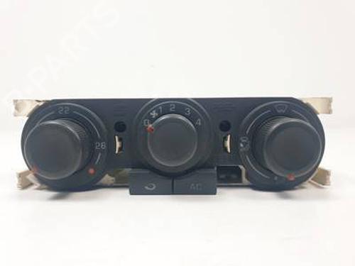 climate-control-seat-ibiza-iii-6l1-2002-2003-2004-2005-2006-2007-2008-2009-31033777 main image