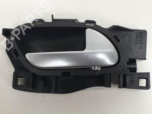 Used Front right interior door handle Front right interior door handle CITROËN C4 Picasso II 1.6 HDi / BlueHDi 115 (115 hp) 6841162 6841162