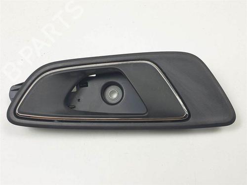 Used Front right interior door handle Front right interior door handle SEAT LEON (5F1) 1.4 TSI (150 hp) 9769496 9769496