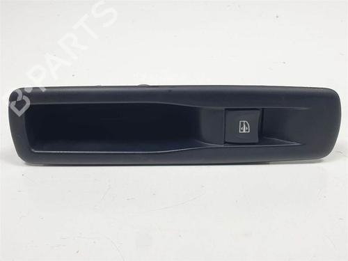 Used Left rear window switch Left rear window switch RENAULT MEGANE III Hatchback (BZ0/1_, B3_) 1.5 dCi (BZ09, BZ0D, BZ1W, BZ29, BZ14) (110 hp) 10925399 10925399
