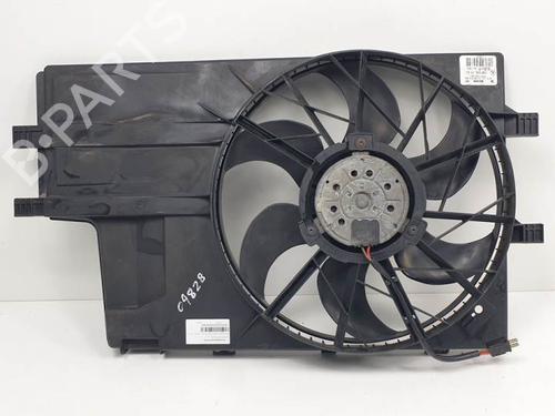 Used Radiator fan MERCEDES-BENZ A-CLASS (W168) A 170 CDI (168.008) (90 hp) 12359878