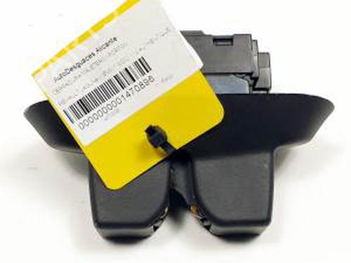 tailgate-lock-renault-laguna-ii-bg01_-2001-2002-2003-2004-2005-2006-2007-25121515 main image