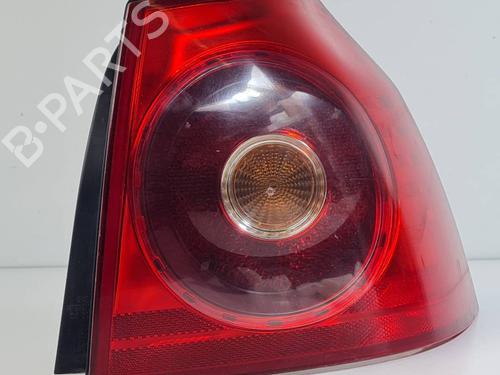 Fanale posteriore destro Fanale posteriore destro VW GOLF V (1K1) 1.9 TDI (105 hp) 36947019 36947019