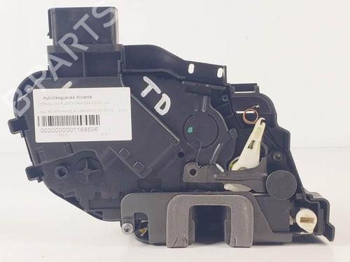 Rear right lock LAND ROVER RANGE ROVER SPORT I (L320) 3.6 D 4x4 | BP17701255C99 