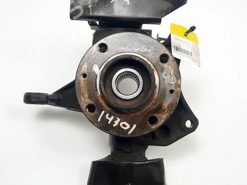 Used Right front steering knuckle Right front steering knuckle CITROËN C5 I (DC_) 2.0 HDi (DCRHZB, DCRHZE) (109 hp) 17812499 17812499