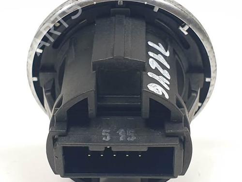 Switch BMW 1 (E87) 120 d | BP12832587I30 