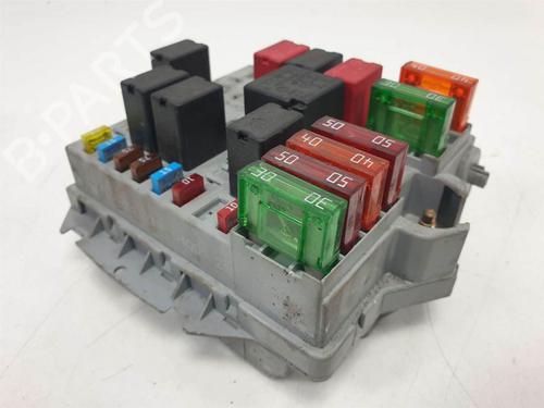 Used Fuse box Fuse box ALFA ROMEO 147 (937_) 1.6 16V T.SPARK (937.AXA1A, 937.AXB1A, 937.BXB1A) (120 hp) 9755705 9755705
