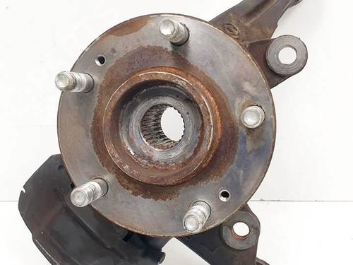 Used Left front steering knuckle HYUNDAI i30 Estate (FD) 1.4 (109 hp) 17544956