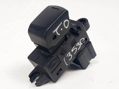 Used Right rear window switch Right rear window switch NISSAN NOTE (E11, NE11) 1.5 dCi (86 hp) 16266973 16266973