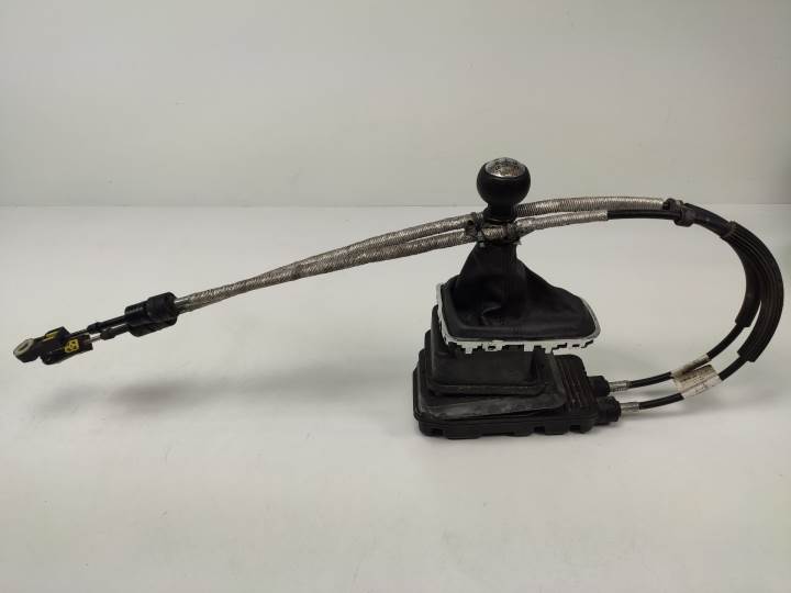 Gear lever PEUGEOT 407 (6D_) 2.0 (6DRFNB, 6DRFNE) 9710892 | B-Parts