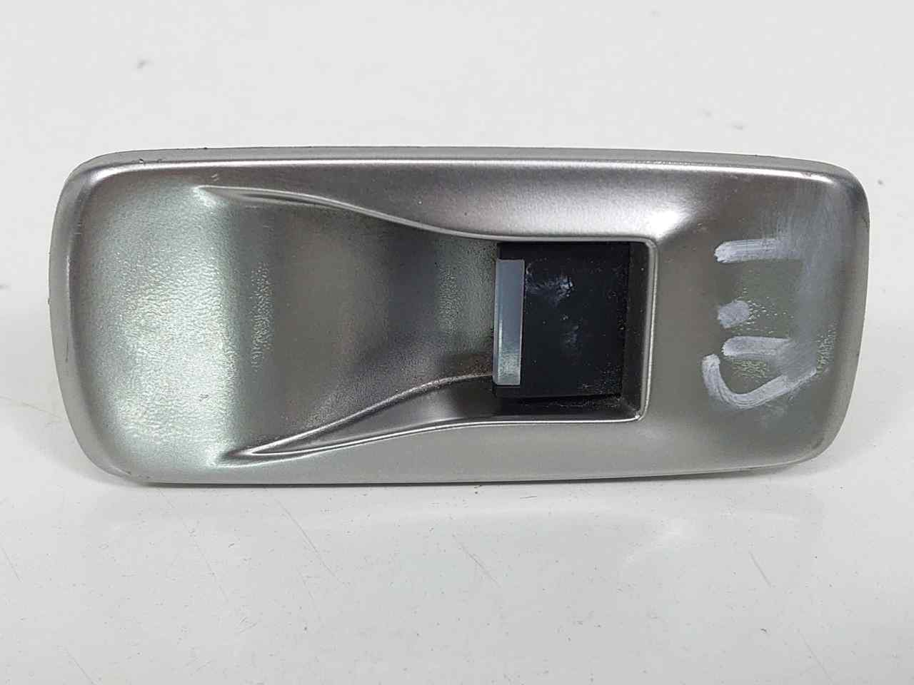 Right rear window switch JAGUAR XF (X250) 3.0 D AW9314717AB BParts