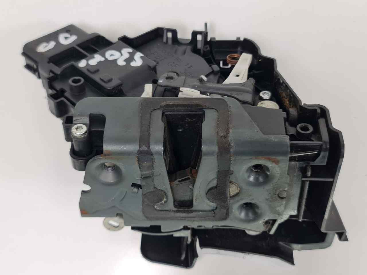 Front right lock