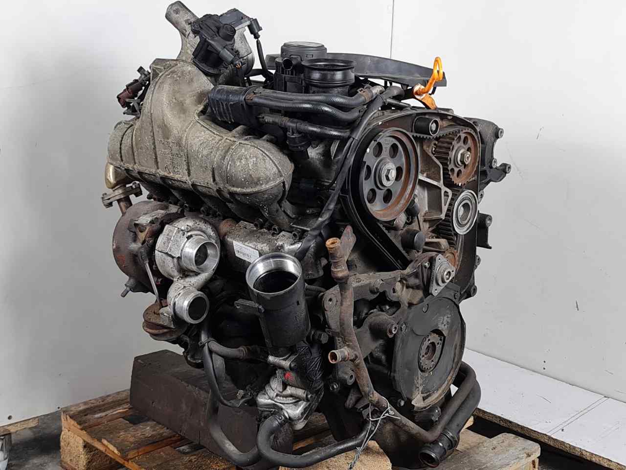 Двигатель bjk vw crafter