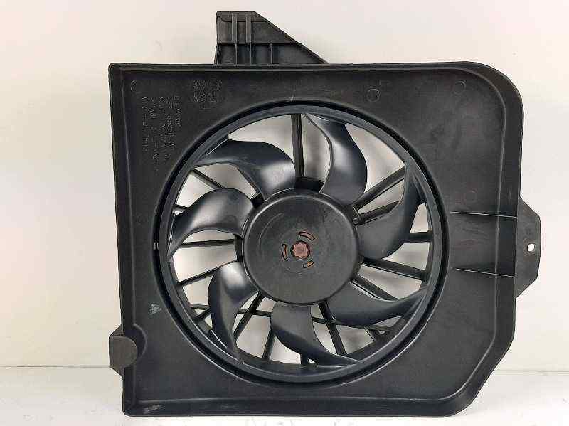 Radiator fan CHRYSLER VOYAGER IV (RG, RS) 3.3 6844776 BParts