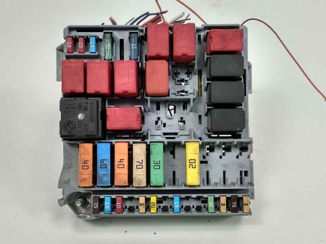 Fuse box FIAT 500 (312_) 1.2 (312AXA1A) 8051094 BParts