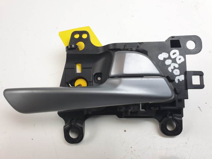 Maniglia interna nera per porta conducente/lato passeggero sinistra destra per Hyundai Tucson 2005-2009 2.0L 2.7L 82610-2E000,82620-2E000  34