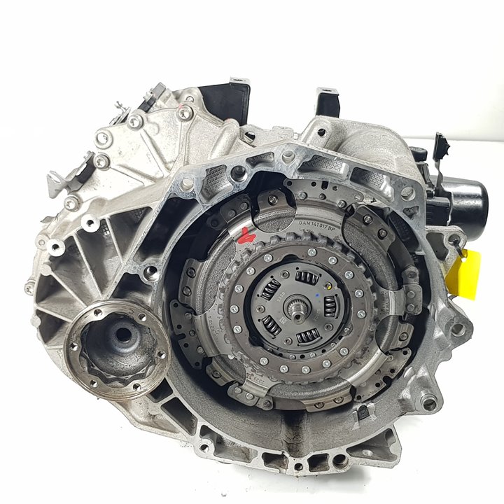 Alternador HELLA 8EL 011 713-381 - 14V 140A, Con Polea De Rueda Libre Para Skoda Fabia II Y Modelos Compatibles