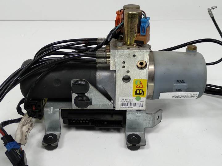 Moteur Pompe Hydraulique Pour Toit Ouvrant Renault Mégane II Coupé Cabriolet Phase 2 - Pièce Occasion