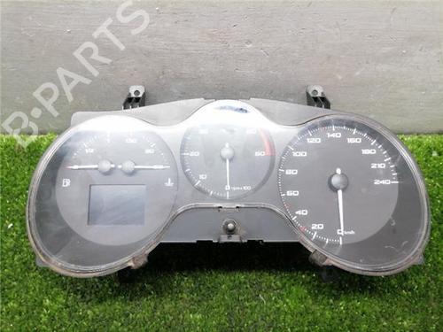 Used Instrument cluster Instrument cluster SEAT LEON (1P1) 1.6 TDI (105 hp) 32690404 32690404