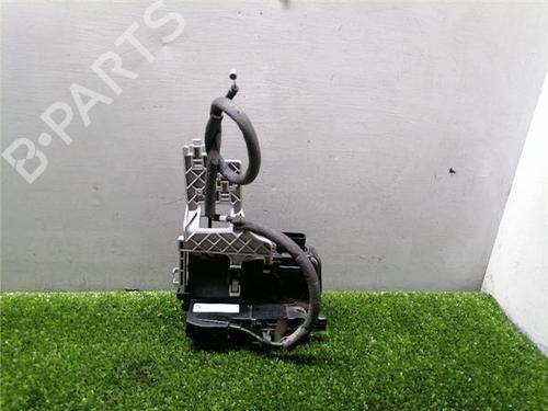 Used Front left lock Front left lock KIA SPORTAGE III (SL) 1.7 CRDi (116 hp) 34333413 34333413