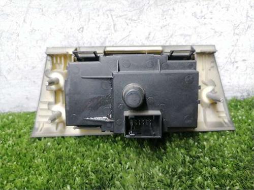 Switch BMW 3 (E90) 320 d | BP36681923I30 - Image 2