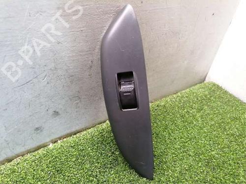 Used Right front window switch Right front window switch 39157032 39157032