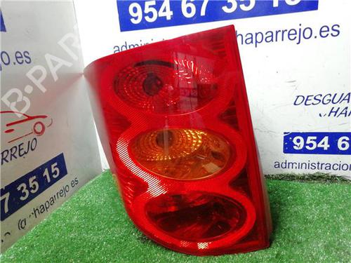 left-taillight-peugeot-1007-km_-2005-31892150 main image