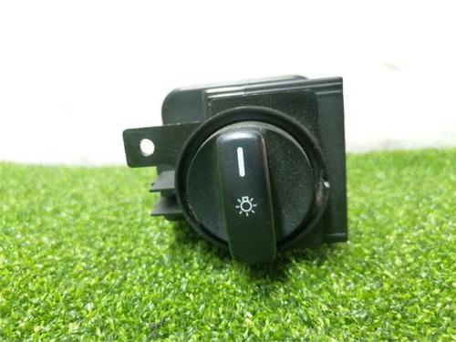 Used Headlight switch Headlight switch 37705385 37705385