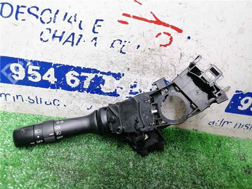switch-toyota-auris-_e15_-2006-2007-2008-2009-2010-2011-2012-2013-31899370 main image