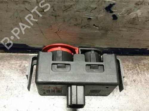 Warning switch RENAULT CLIO III (BR0/1, CR0/1) 1.5 dCi (BR0H, CR0H, CR1S, BR1S) | BP31895962I22