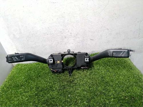 Used Switch Switch SKODA RAPID (NH3, NK3, NK6) 1.6 TDI (105 hp) 36483359 36483359