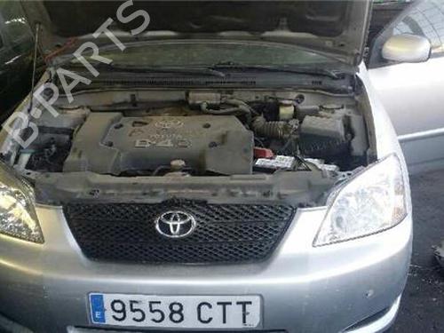 Brukte deler til TOYOTA COROLLA Estate (_E12_) 2.0 D-4D (CDE120_, CDE120R) (90 hp) 4409956